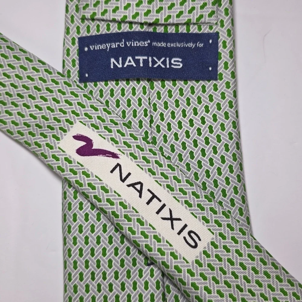 Vineyard‎ Vines for Natixis 100% Hand Made Silk Tie Green Gray Geometric Necktie